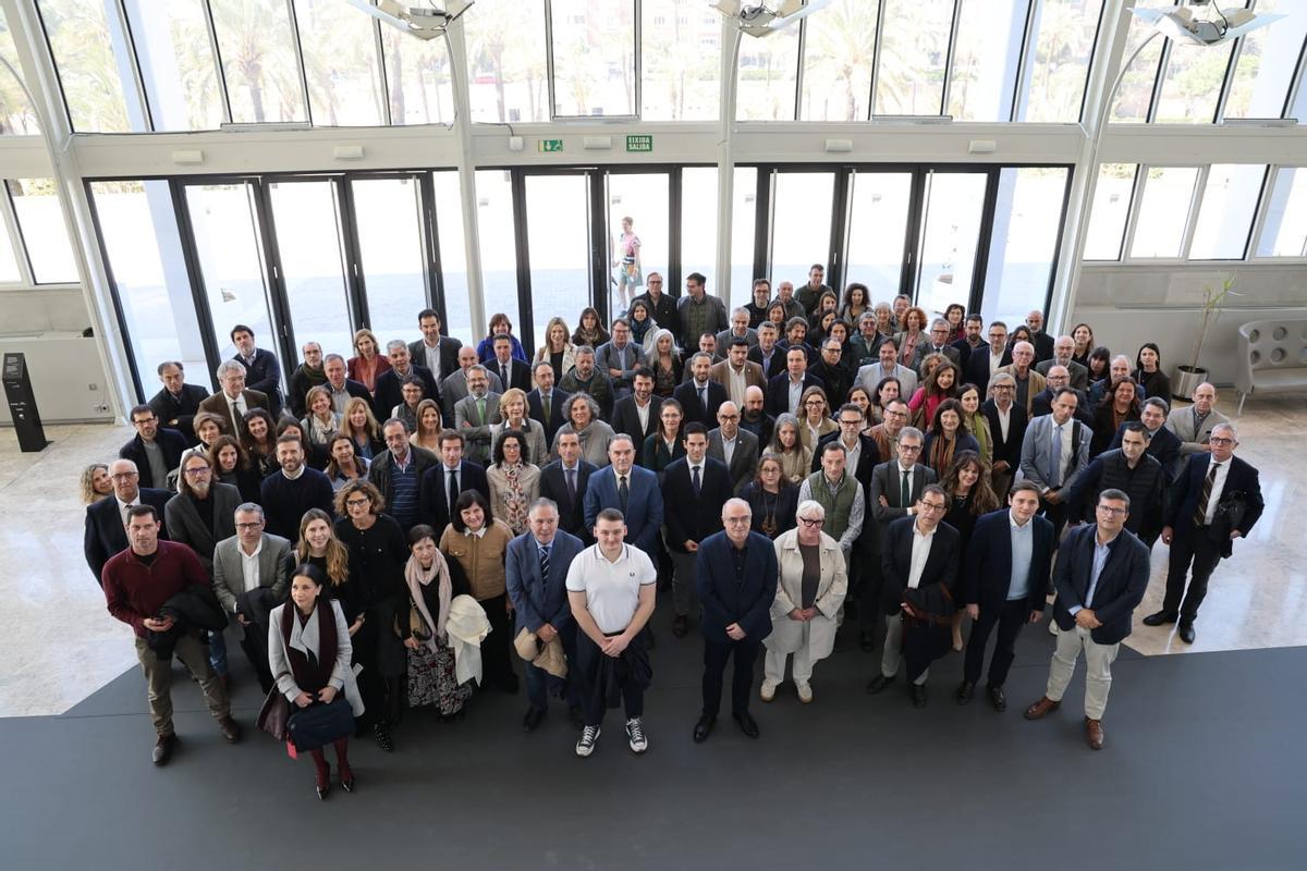 Gan Pampols, junto a los 140 expertos que han participado en la elaboración del informe de diagnóstico del impacto de la dana.