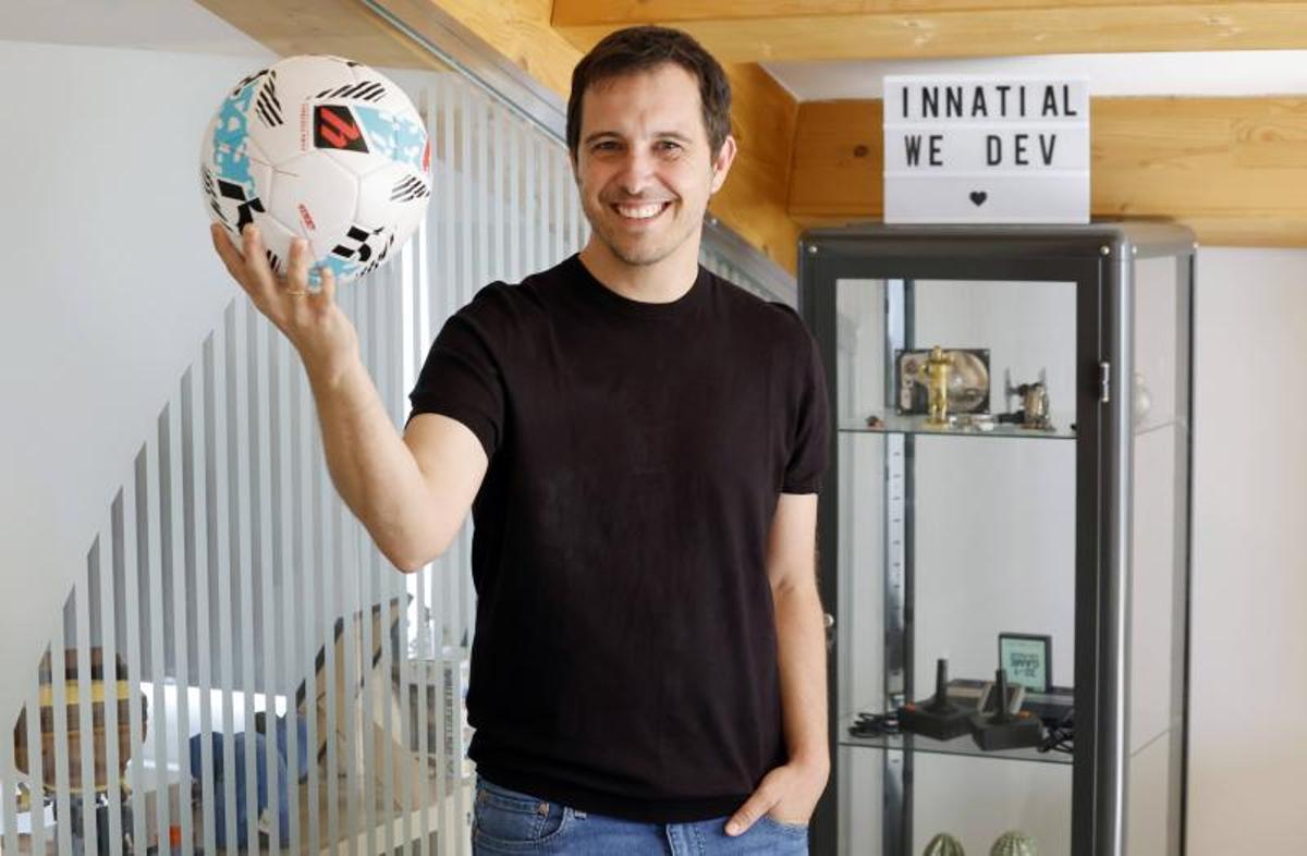 Javier Díaz, en las oficinas de Feeberse, Innatial y Mardy Bum.