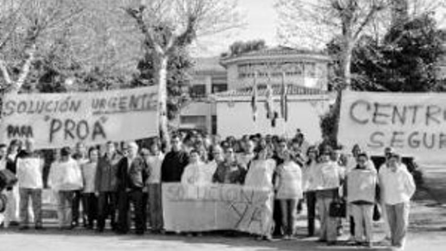 Padres de Proa no quieren la parcela que la Junta prevé para el nuevo colegio