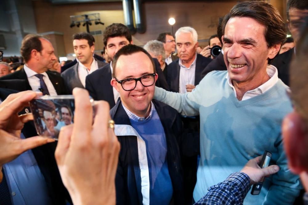 Acto del PP en el pabellón Cagigal de Murcia