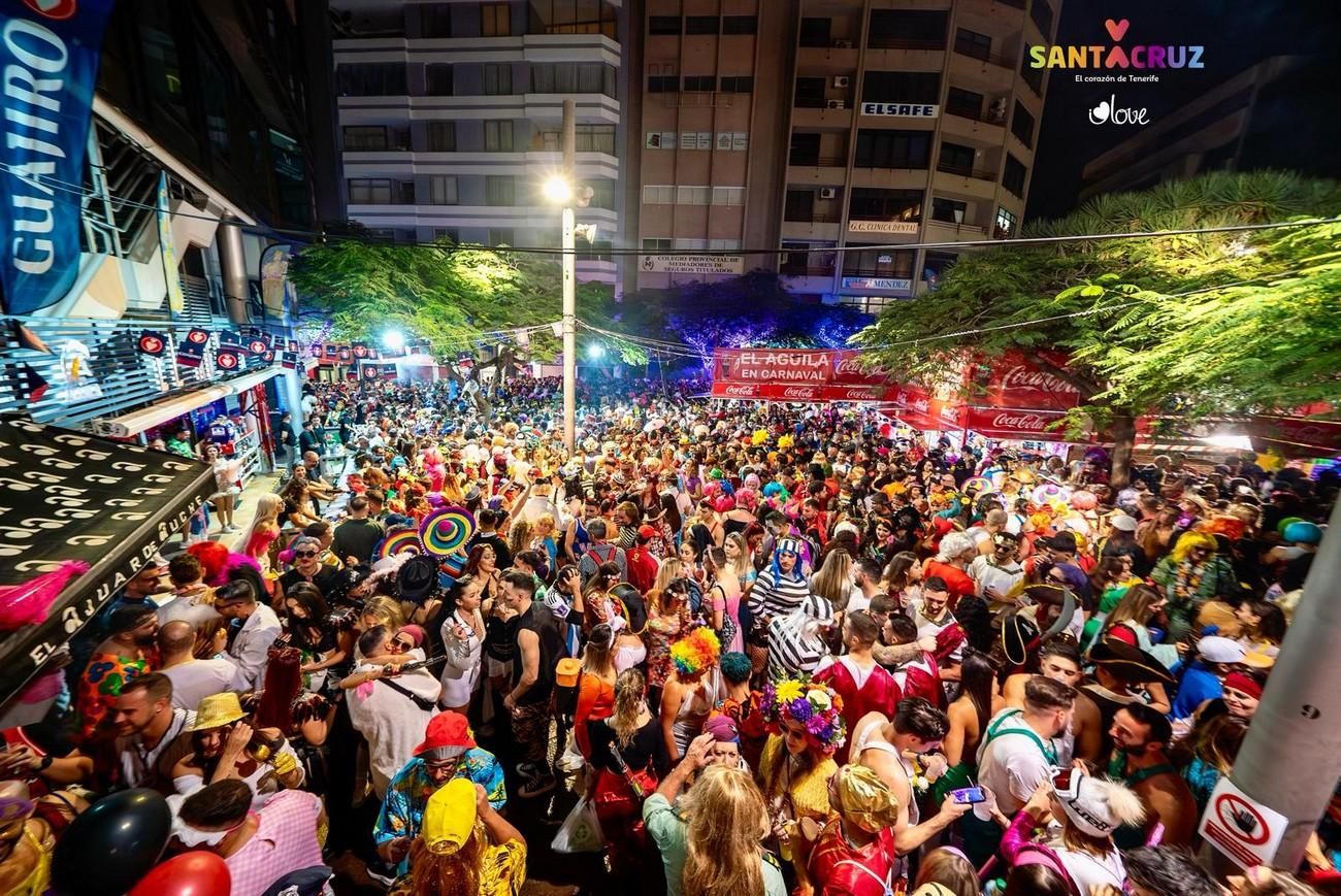 Sábado de Piñata: el Carnaval se cita con la historia en las calles de Santa Cruz