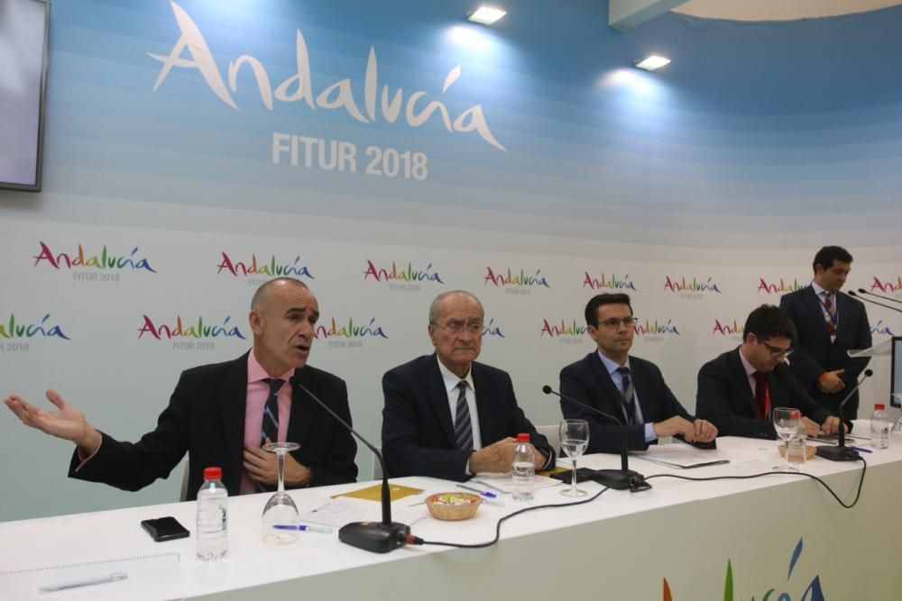 Los pueblos de Málaga, la presentación de la salida de la Vuelta a España desde Málaga y la presencia del consejero, Javier Fernández, protagonistas este jueves en Fitur.