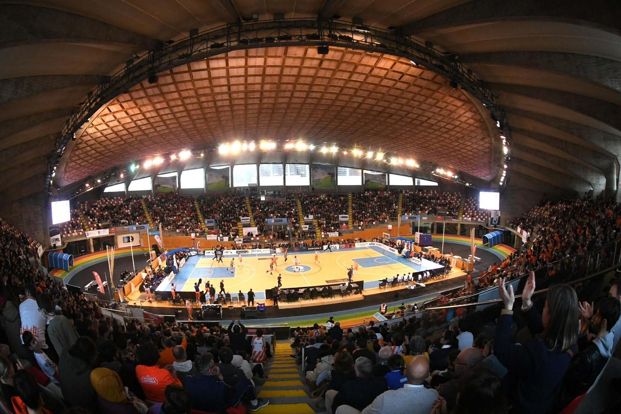 El Leyma somete al Menorca en el Palacio de Riazor