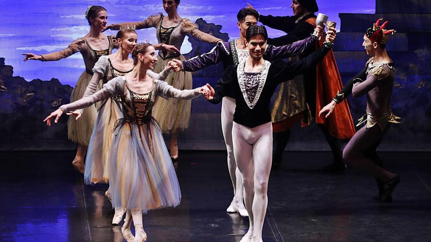 “El Lago de los Cisnes” , el mejor ballet ruso en el Auditorio de Vilagarcía