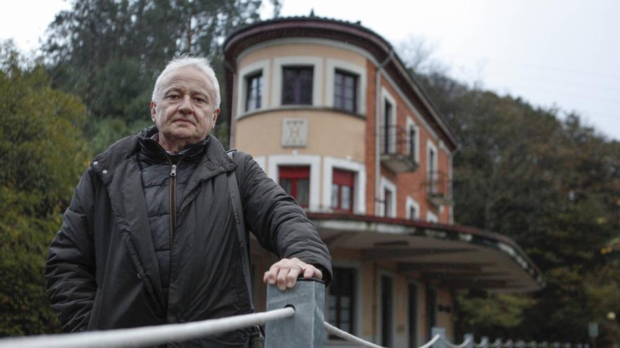 La red de alta velocidad es &quot;un lujo que no nos podemos permitir&quot;, afirma De la Fuente