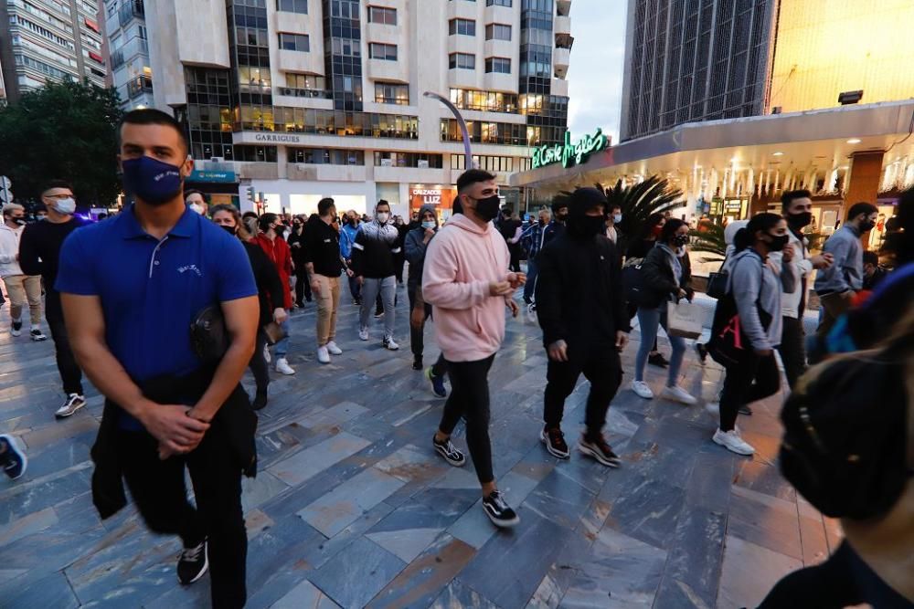 Hosteleros protestan en Murcia