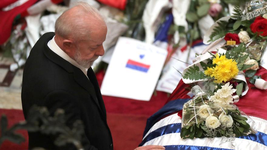 &quot;Una persona como él no muere. Solo se fue el cuerpo&quot;: Lula se despide de su amigo Pepe Mujica