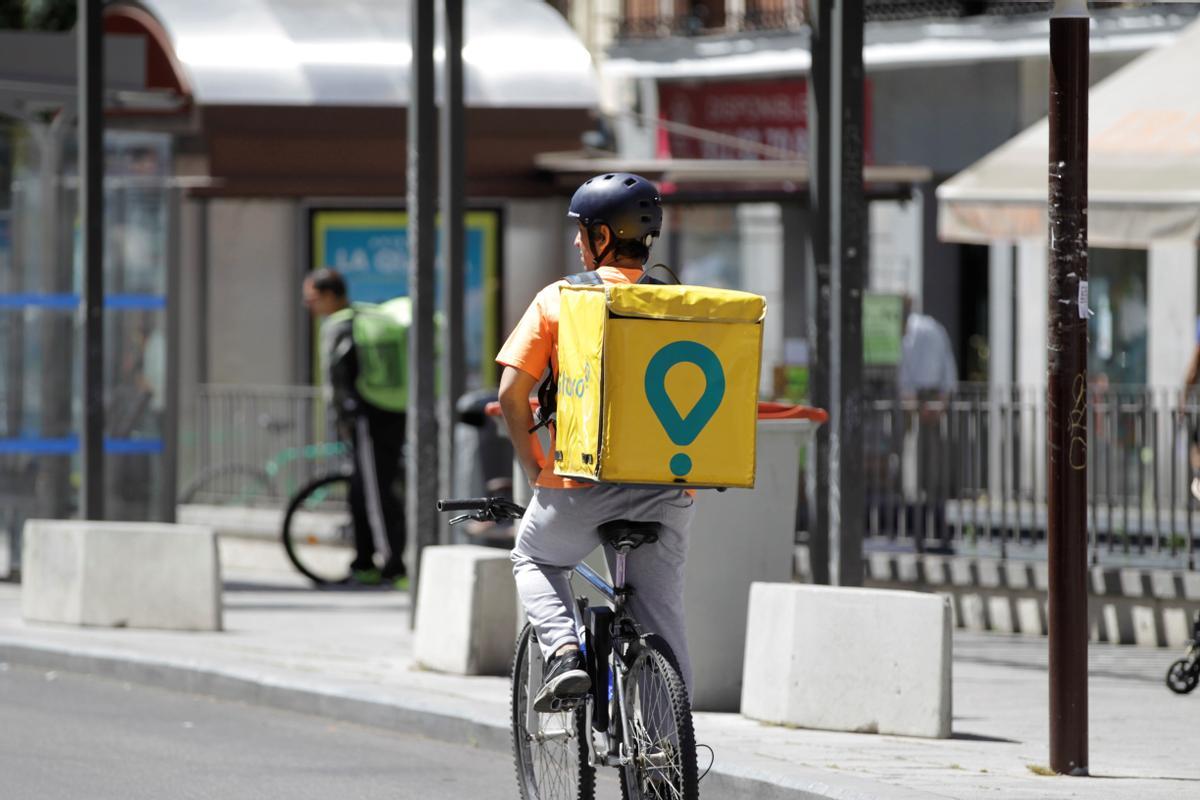 Un rider de Glovo