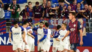 Resumen, goles y highlights del Huesca 0 - 1 Eibar de la jornada 42 de LaLiga Smartbank