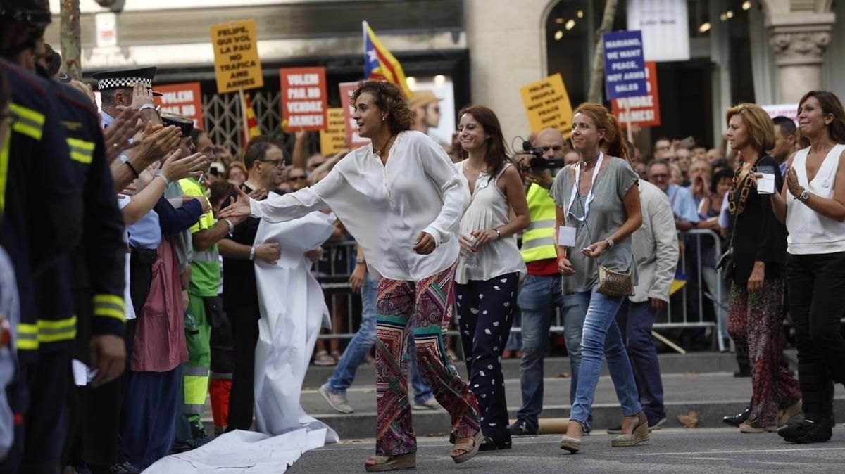 jjubierre39812445 26 8 2017 barcelona manifestacion contra el terrorismo no ti170826180002