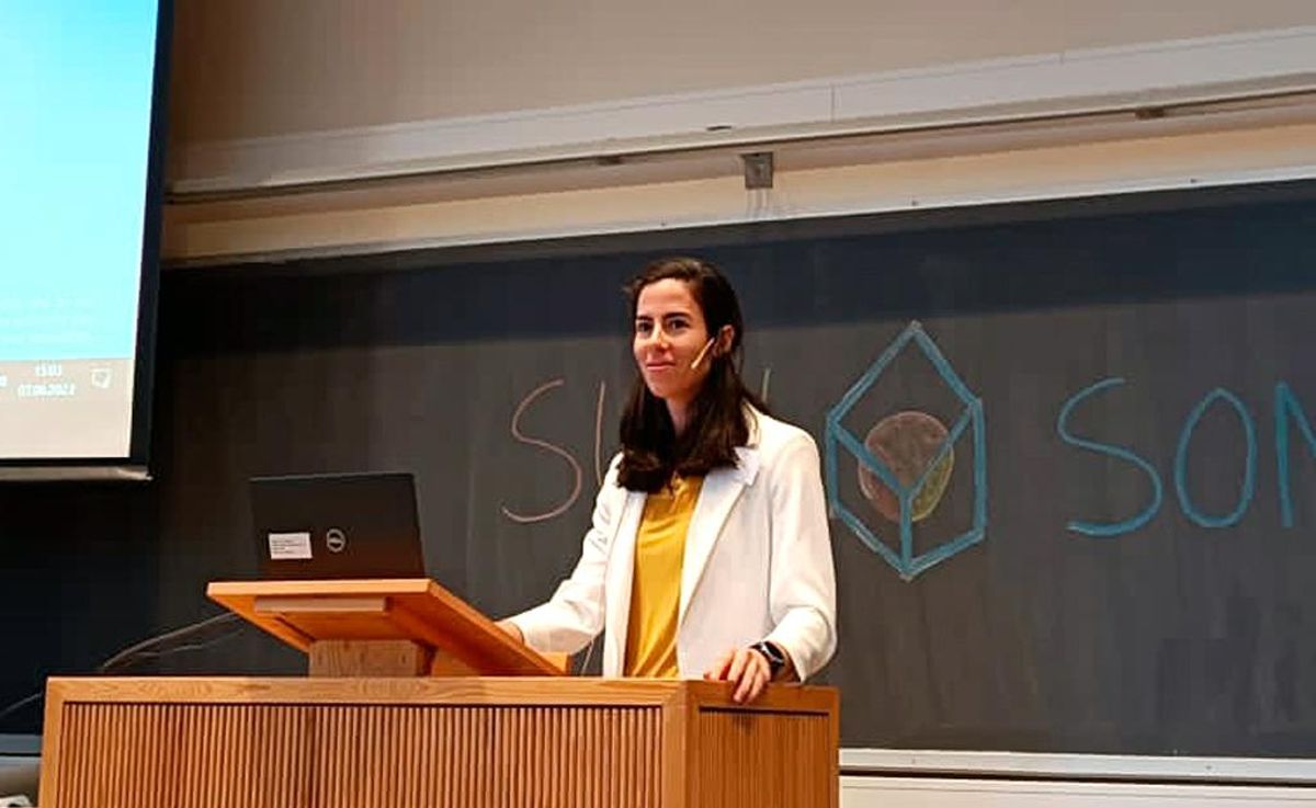 Es muy relevante el protagonismo de las mujeres en Idener. En la imagen, Patricia Royo, coordinadora del proyecto europeo Sunson, para almacenamiento de energía solar a temperaturas ultra-altas y su conversión en estado sólido.