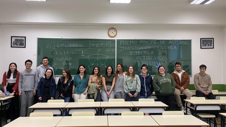 El bosón de Higgs y la fórmula que inspira a los alumnos de la Facultad de Ciencias de la Universidad de Oviedo