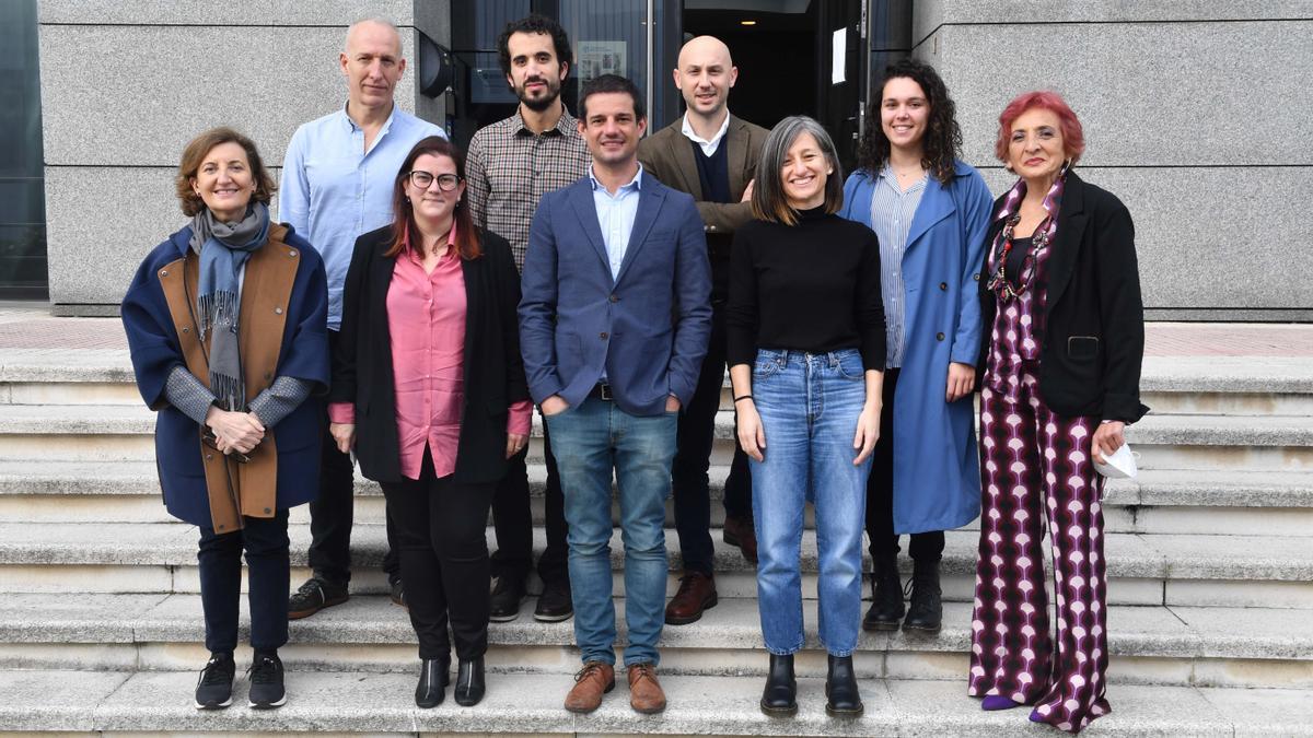 Ponentes en la jornada organizada por Late Corazón, ayer, en la sede de la Fundación María José Jove, en A Coruña.