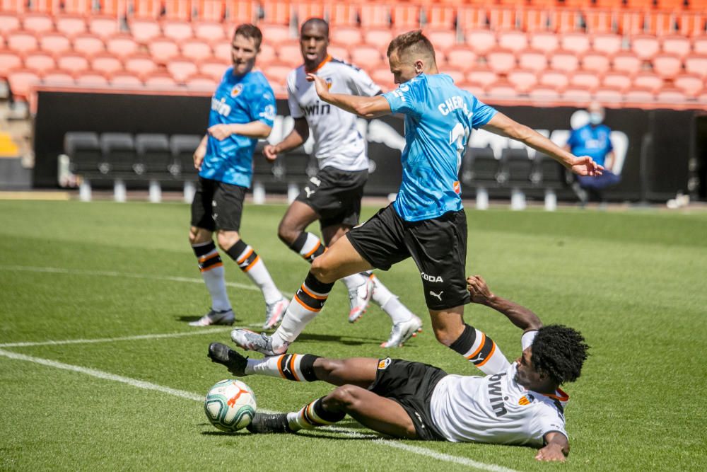 Las imágenes del regreso a Mestalla