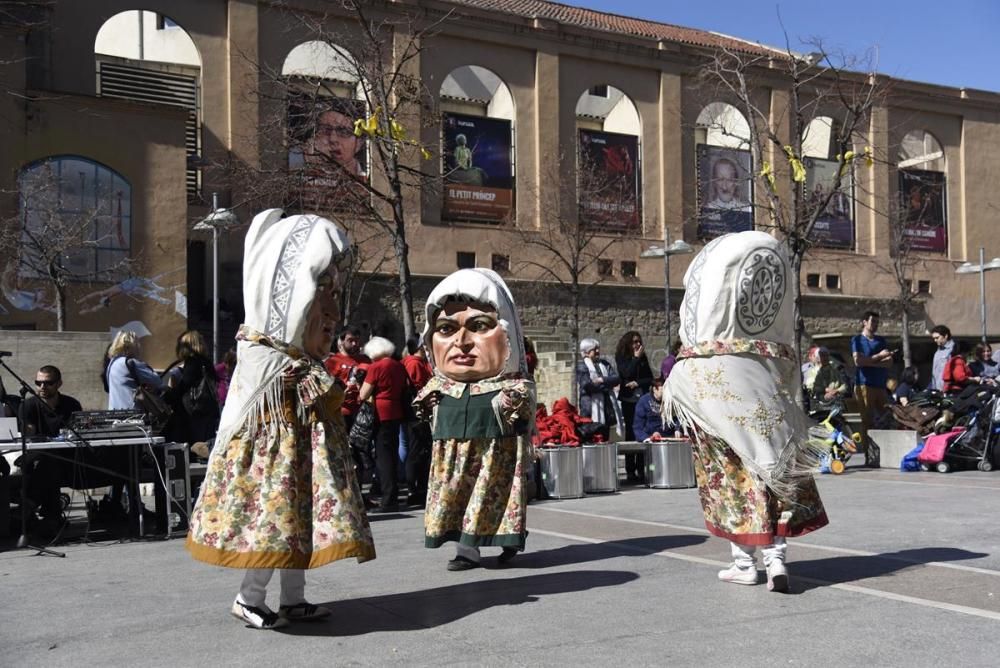 Les dones reivindiquen el seu paper en la cultura popular de Manresa