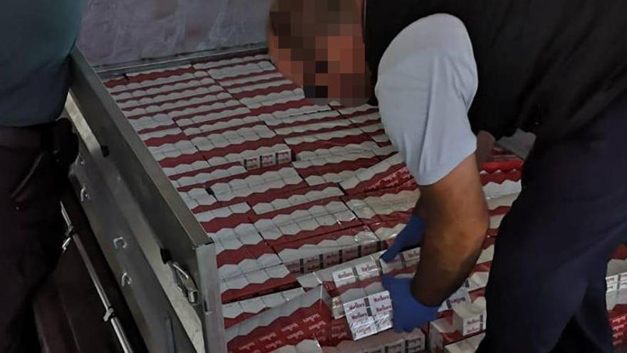 Detenido en Alicante con 3.200 cajetillas de tabaco en el coche tras bajar del ferry de Argelia