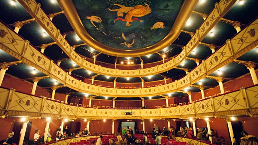 El Gran Teatro Reina Sofía se rediseña: necesita 138.000 euros para su modernización