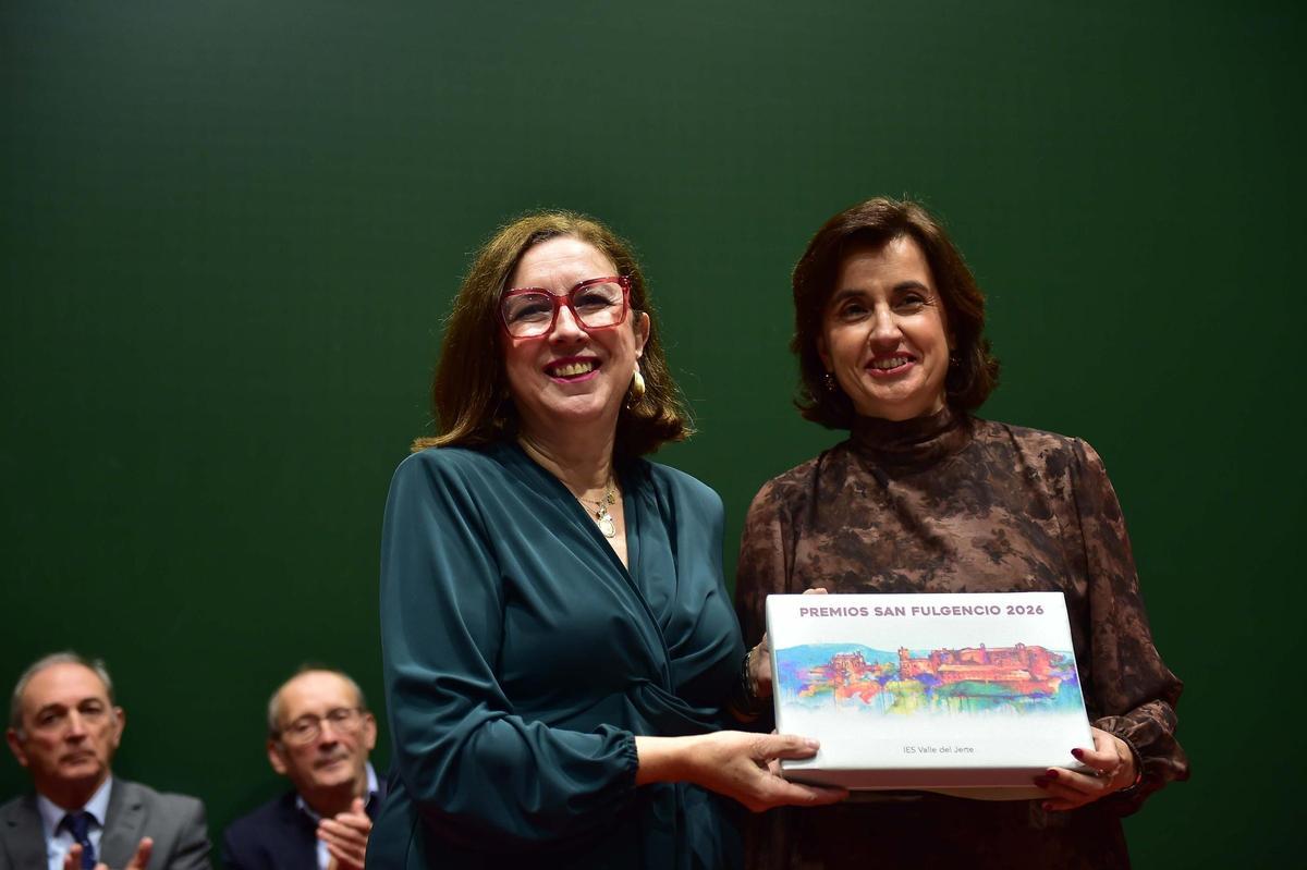 Fotogalería | Plasencia entrega los premios San Fulgencio con Robe Iniesta muy presente