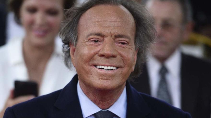 La vida de Julio Iglesias, hoy al desnudo en Telecinco