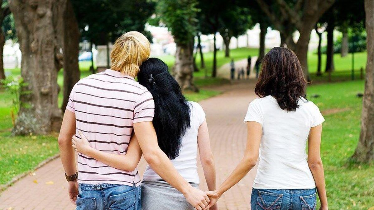 Aparición de una tercera persona en la relación