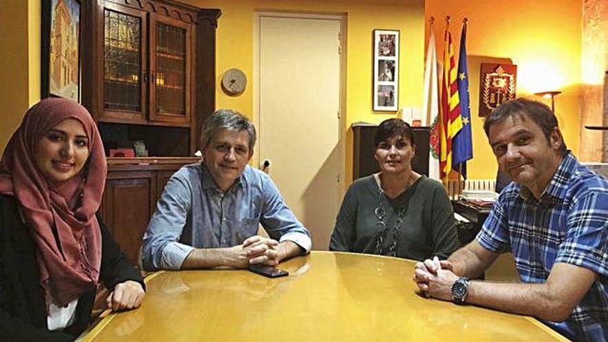 L&#039;alcalde de Solsona, David Rodríguez, acompanyat dels tres nous comissionats