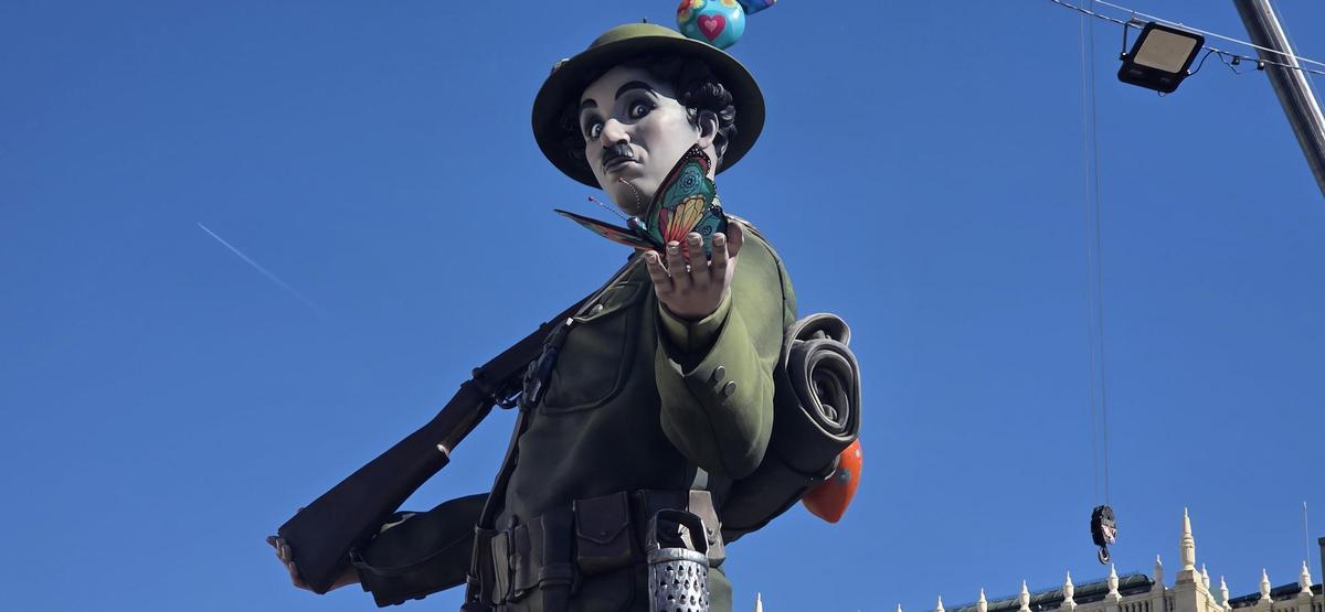 La falla municipal de 2027 recibe las primeras visitas