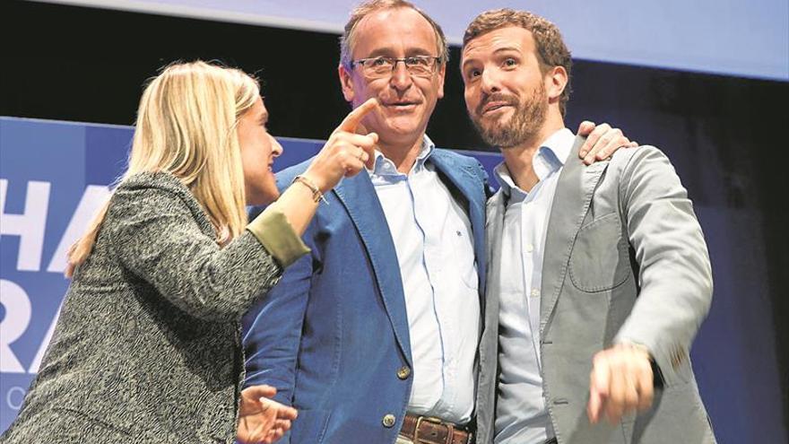 Casado apoya al PP vasco y zanja el debate de la foralidad