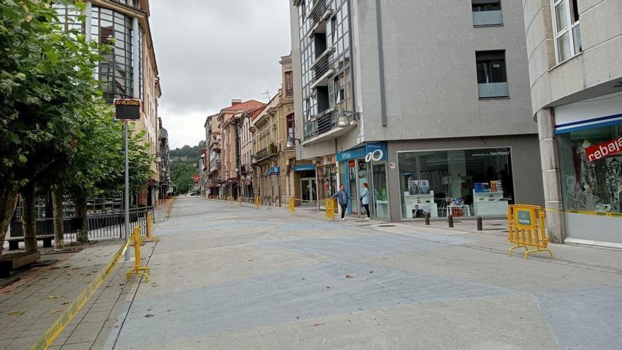 Foro reclama restaurar el doble sentido en la calle Libertad, en Pola de Laviana