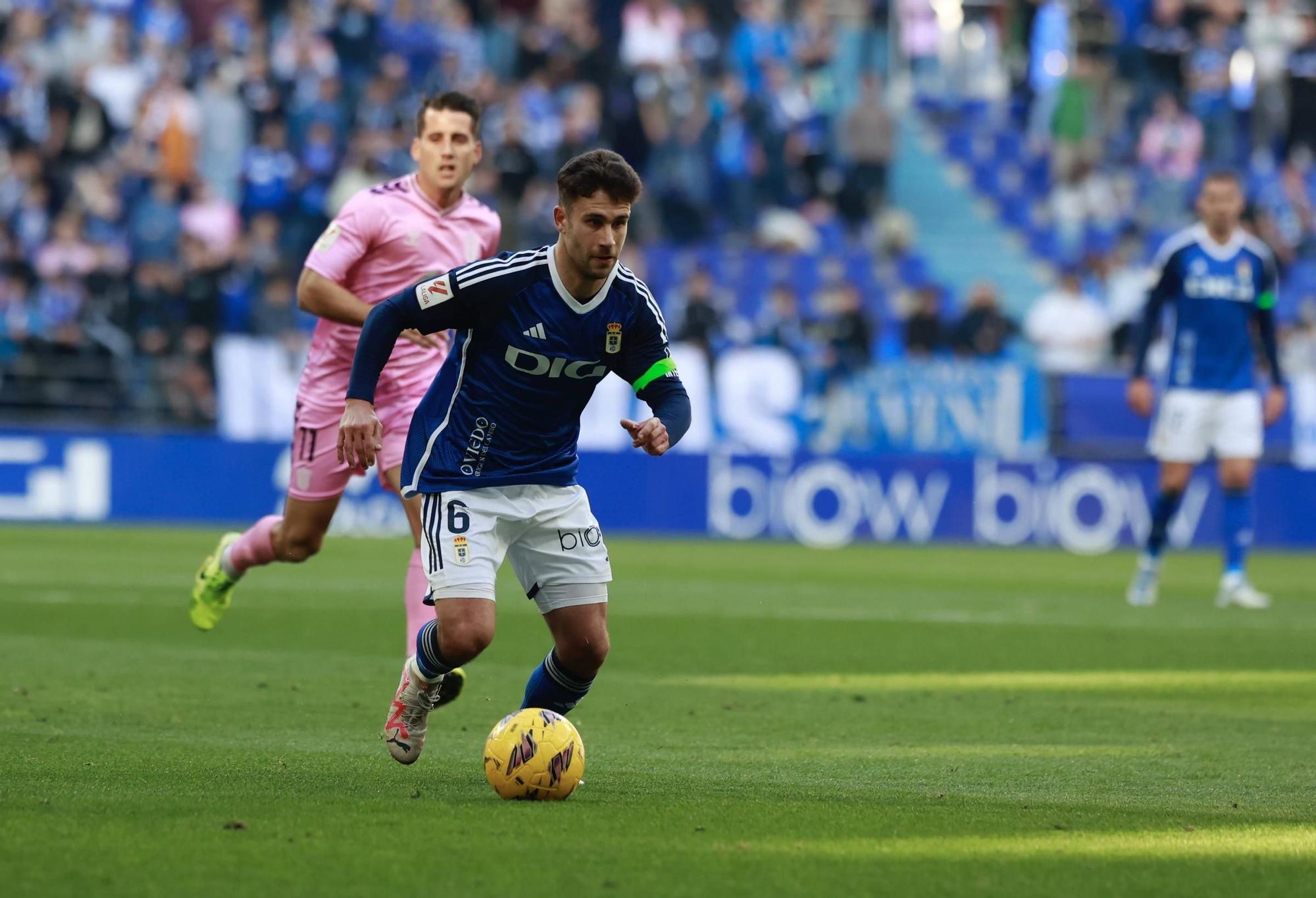 Así fue el partido entre el Real Oviedo y el Eldense