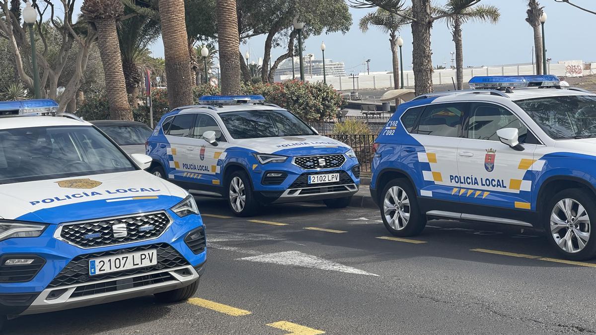 Vehículos de la Policía Local de Arrecife.