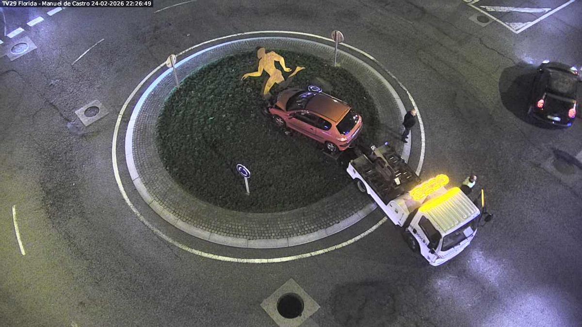 Accidente en la rotonda de A Florida.