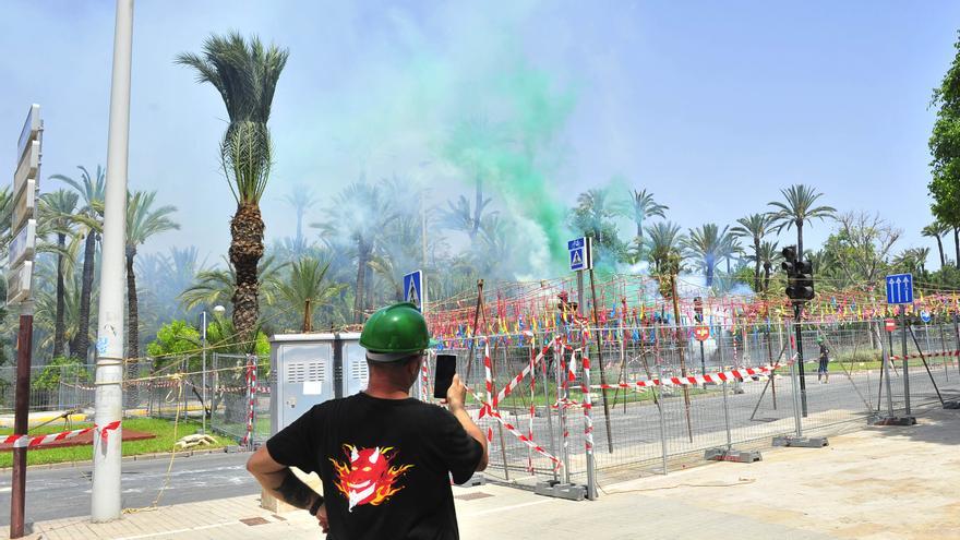 La pirotecnia Turís sacude el Paseo de la Estación con un apoteósico final