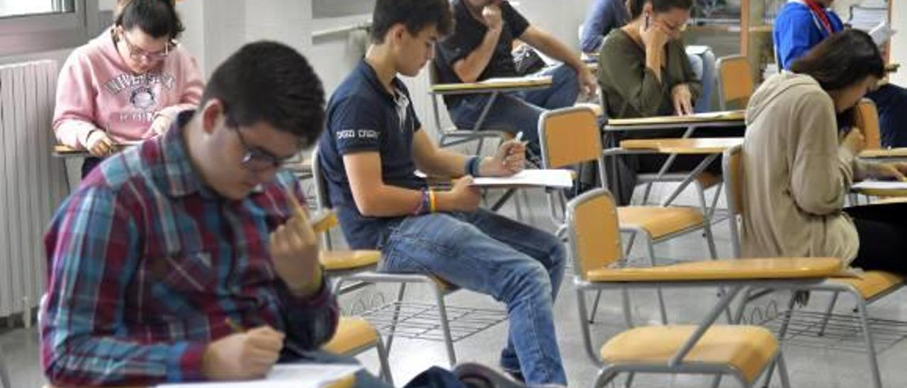 El cambio de examen dispara en Alzira las matrículas de la Junta Qualificadora