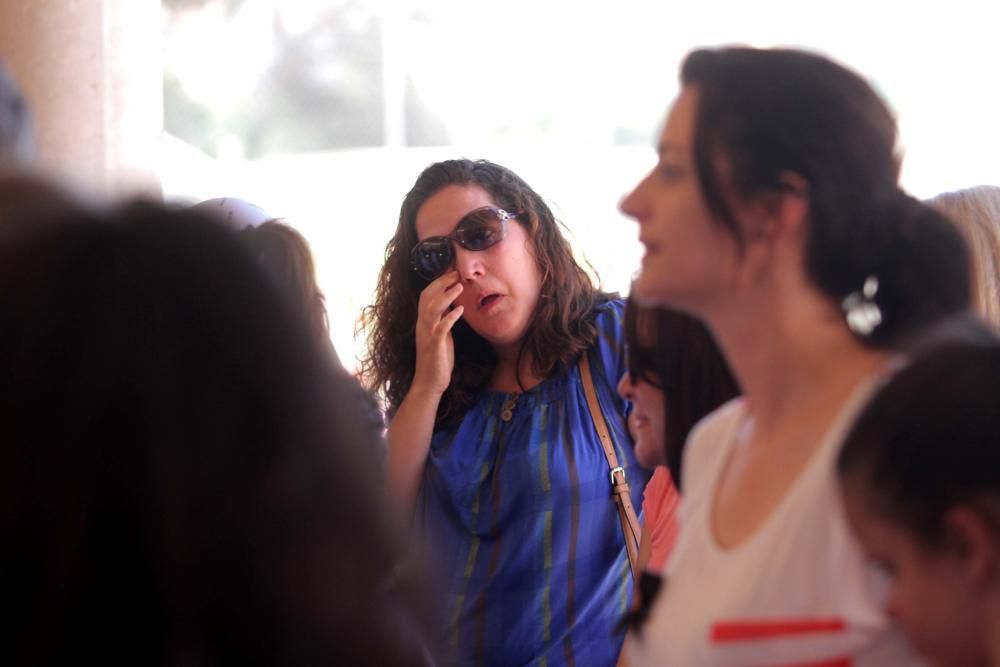 Minuto de silencio en el colegio Primitiva Lopez