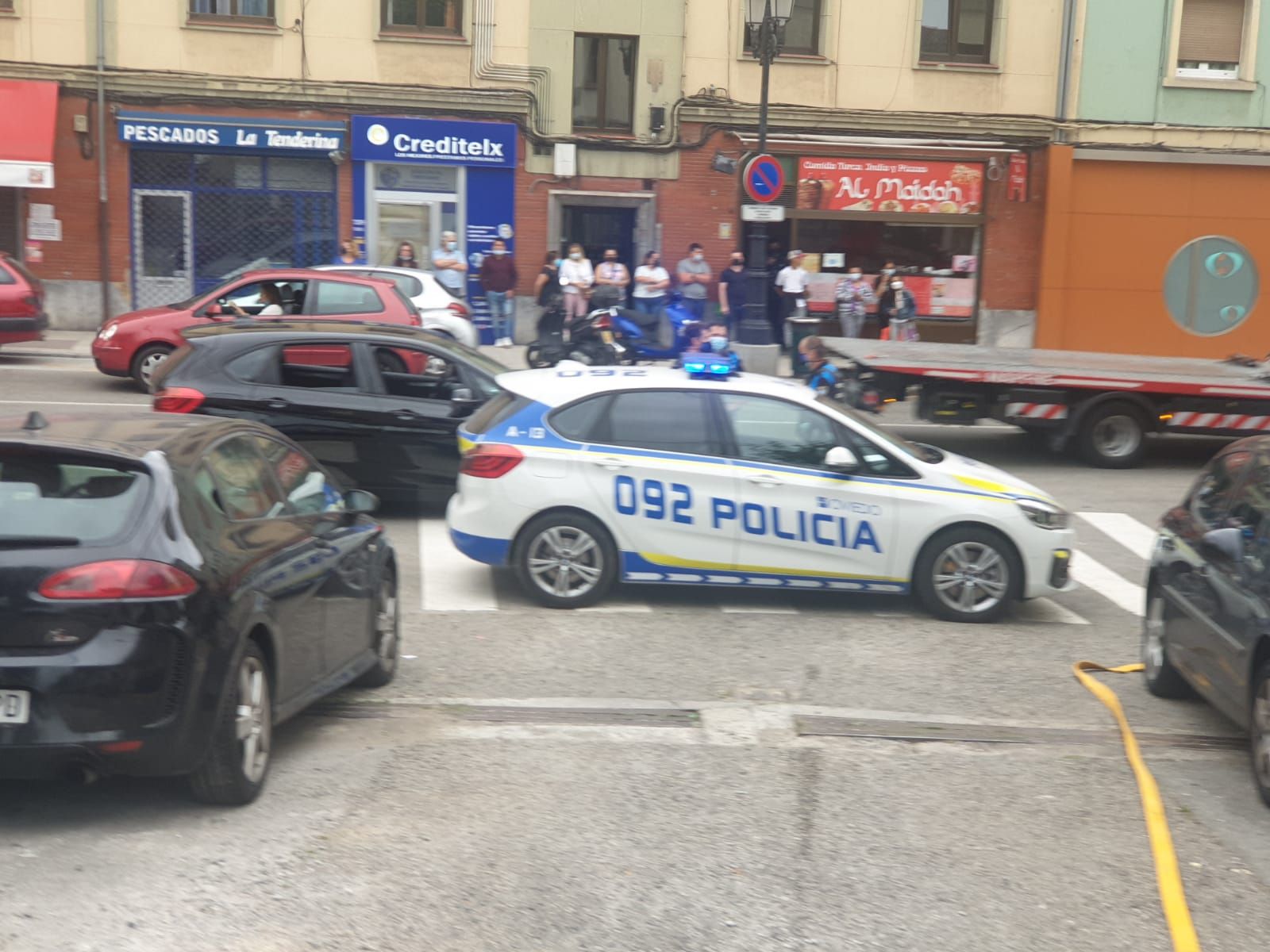 Aparatoso incendio en La Tenderina