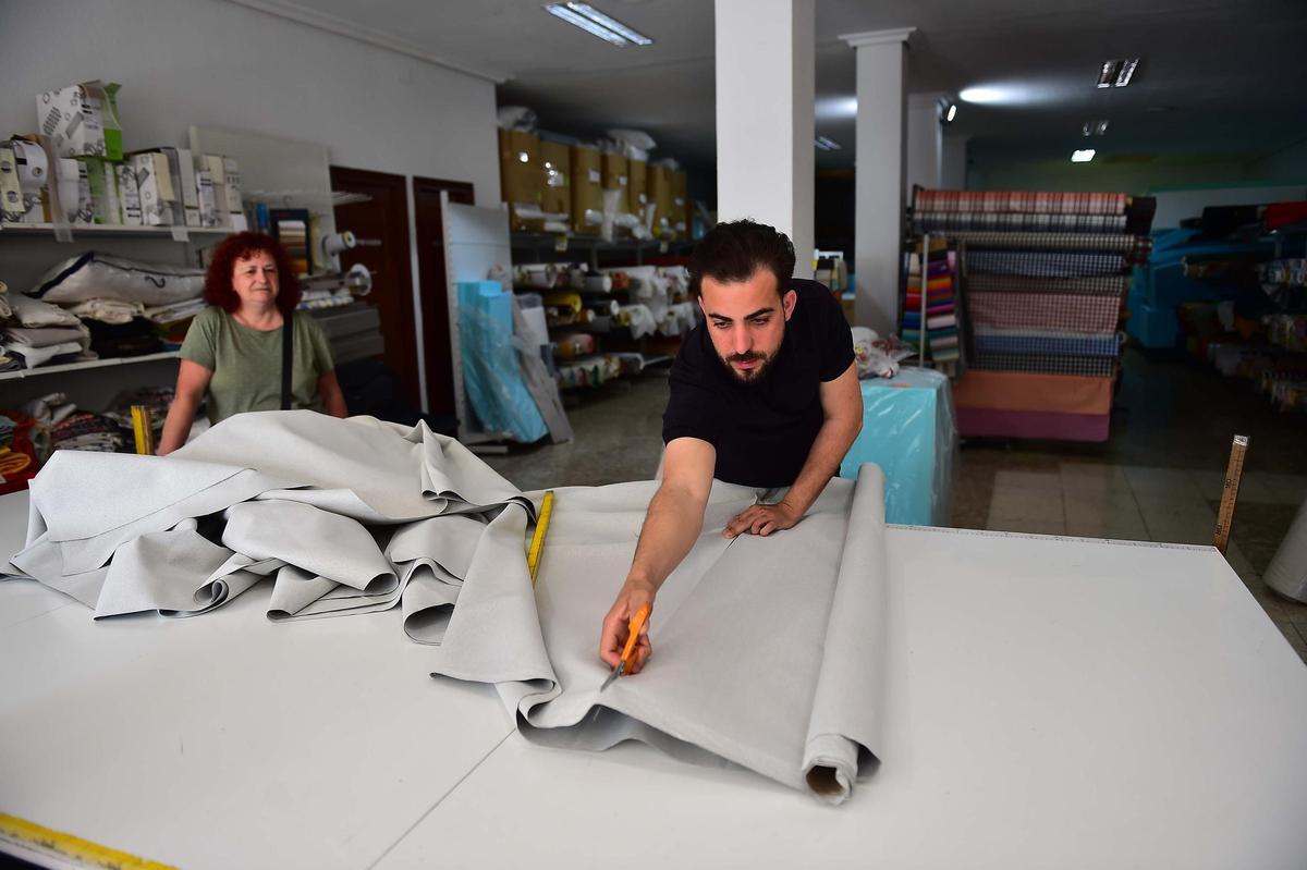 Fotogalería | Trapitos, casi 40 años de trayectoria en Plasencia y nueva generación y productos Fotogalería | Trapitos, casi 40 años de trayectoria en Plasencia y nueva generación y productos