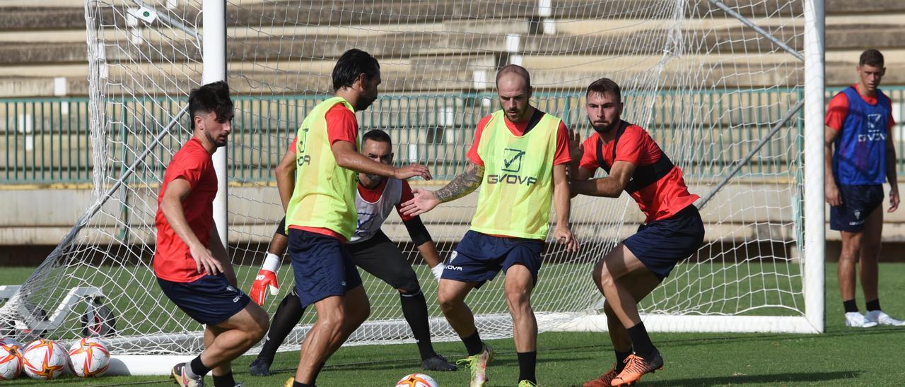 Sergio Benito y Ramón Bueno, dos de las caras nuevas de este Córdoba CF que se estrena hoy en El Arcángel.