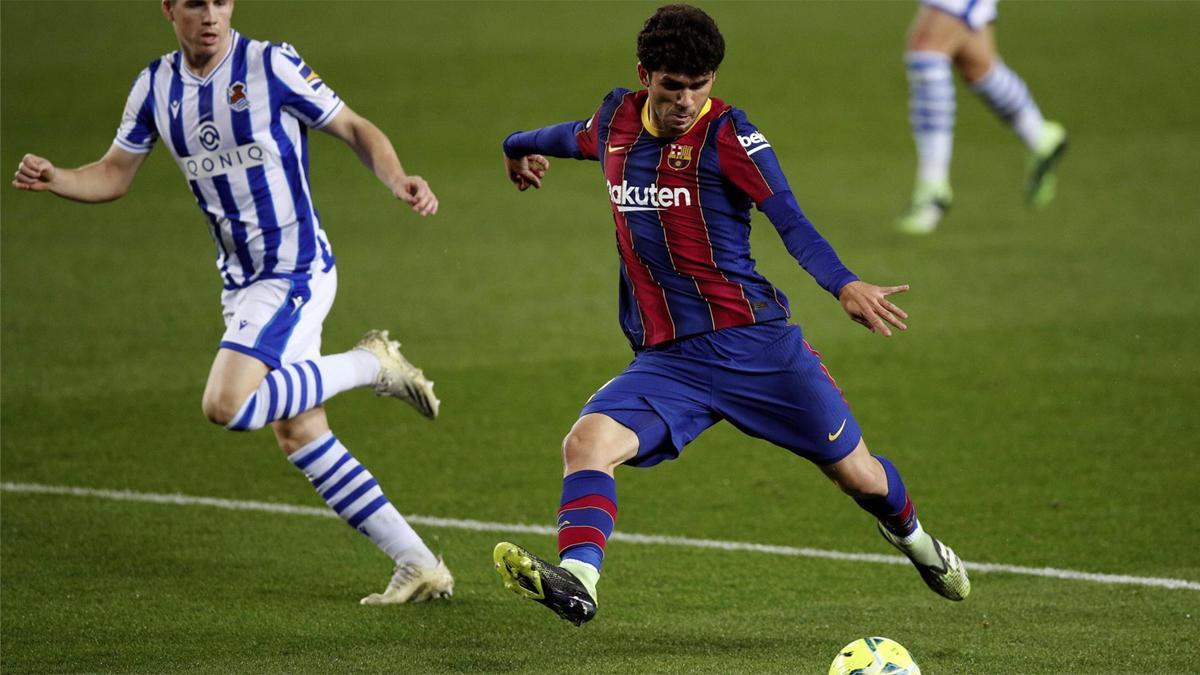 Luis Enrique saluda a Aleñá en la convocatoria con la Sub-21