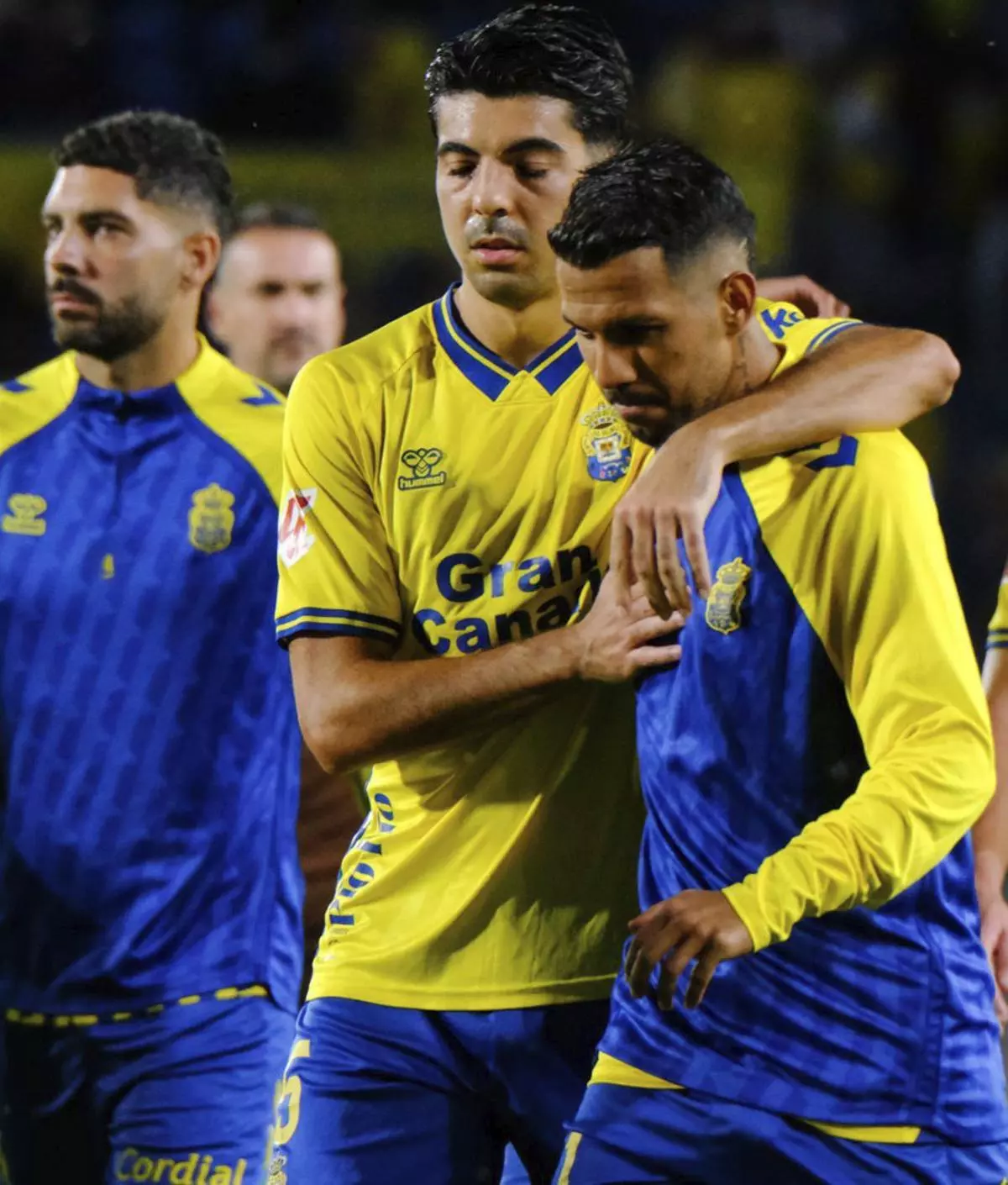 Viera: el capitán que fue sacrificado por el escudo