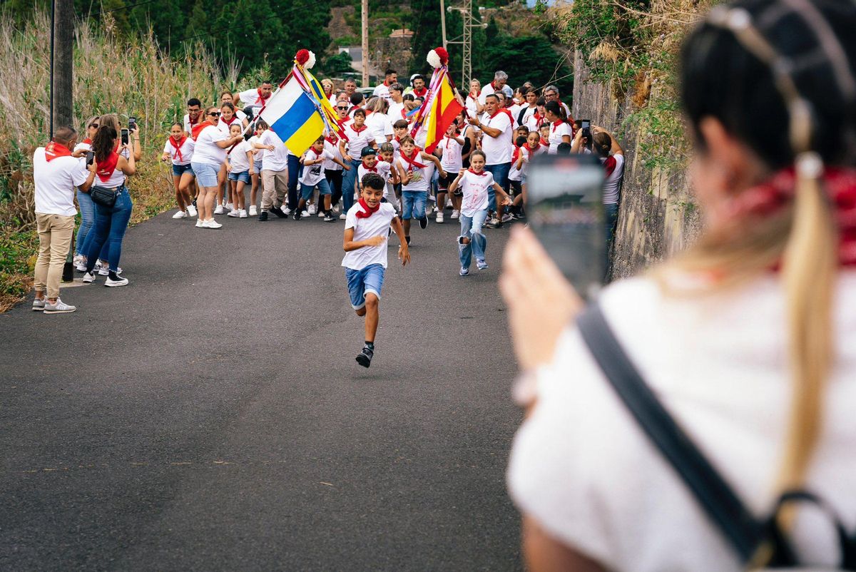 Varios icodenses celebran el San Fermín de Tenerife