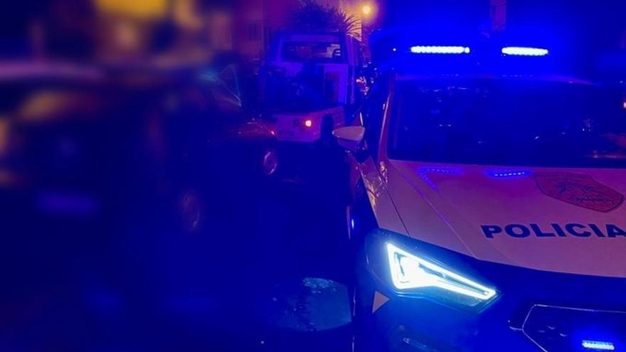 Vuelca con su coche tras chocar con varios vehículos en Las Palmas de Gran Canaria