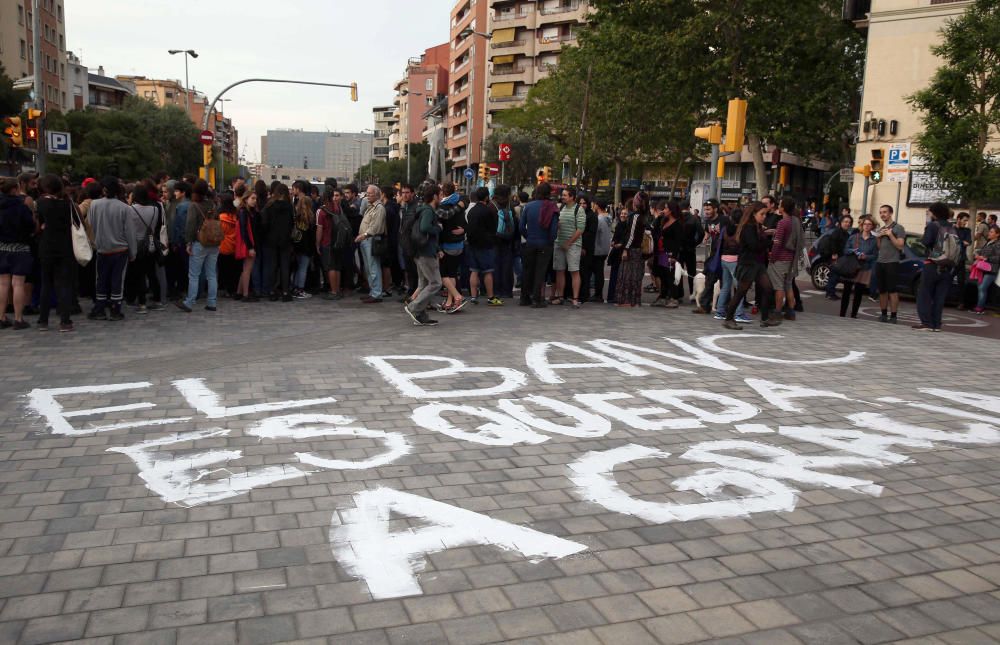 Segona nit de disturbis a Gràcia