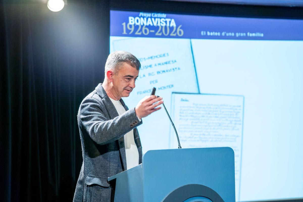 Totes les fotos de la presentació del llibre del centenari de la Penya Ciclista Bonavista