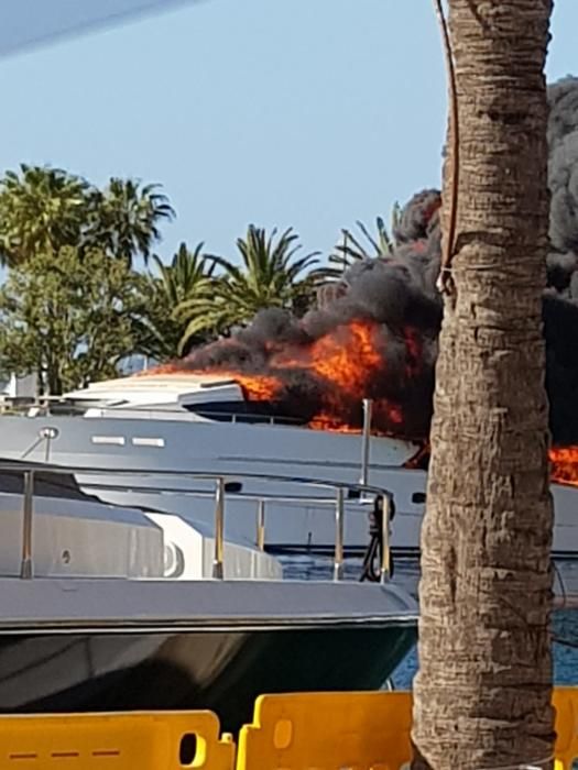 Arde un yate de 20 metros de eslora en Puerto Portals