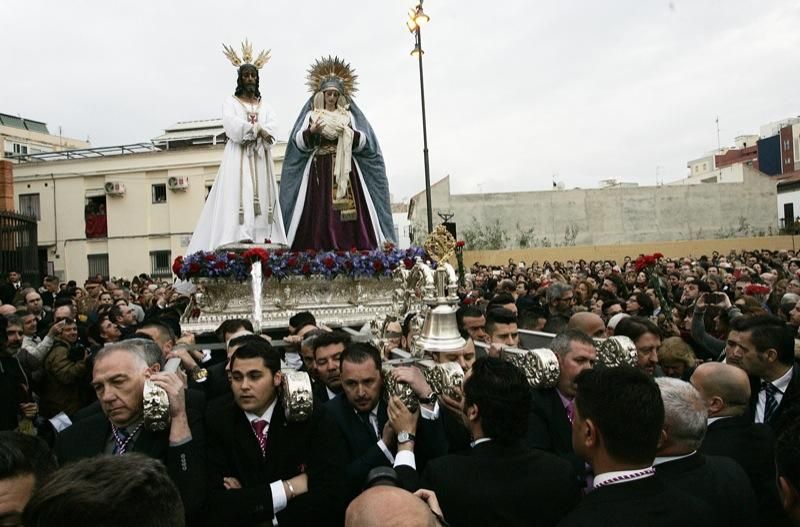 Misa del Alba y traslado del Cautivo