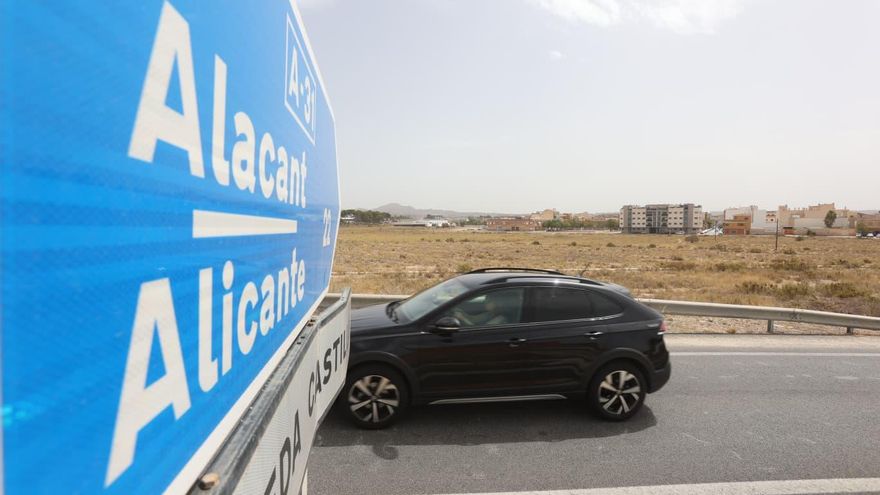 El precio de los pisos expulsa a las nuevas familias de la ciudad de Alicante
