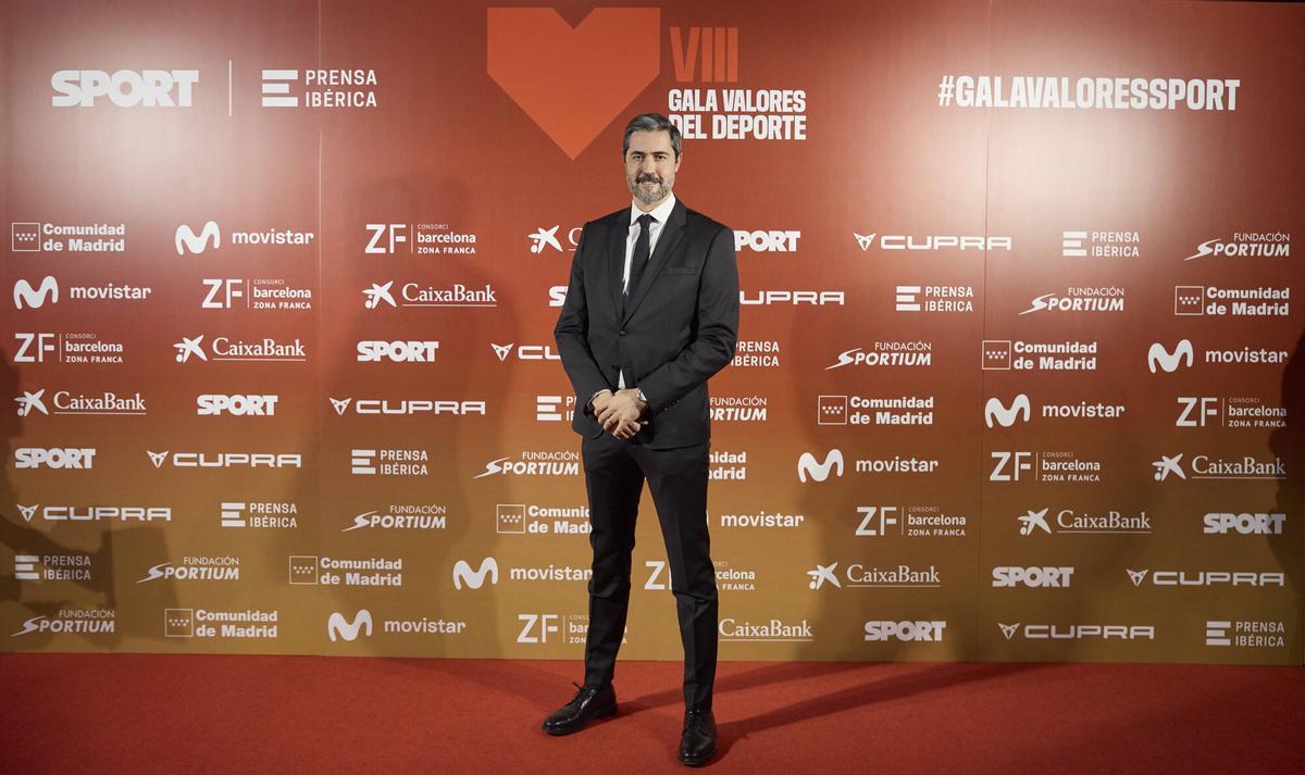 Raúl Entrerríos, seleccionador de los Hispanos juveniles, a su llegada a la VIII Gala Valores del Deporte 2025 del Diario Sport celebrada en la sede del Comité Olímpico Español.