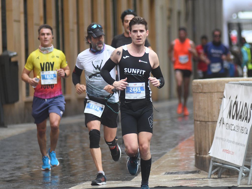 Llegada y podios de la 10k, la media maratón y la maratón de Murcia (I)