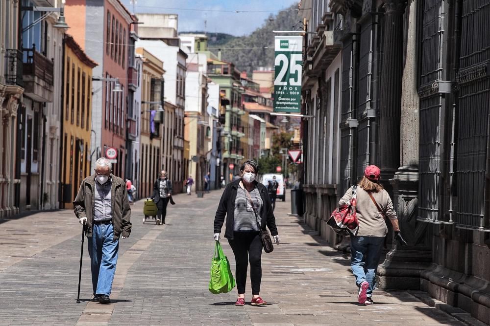 Paseo por La Laguna durante la desescalada.