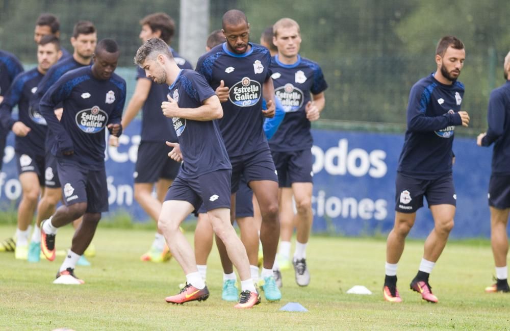 Lucas Pérez, último entrenamiento con el Deportivo